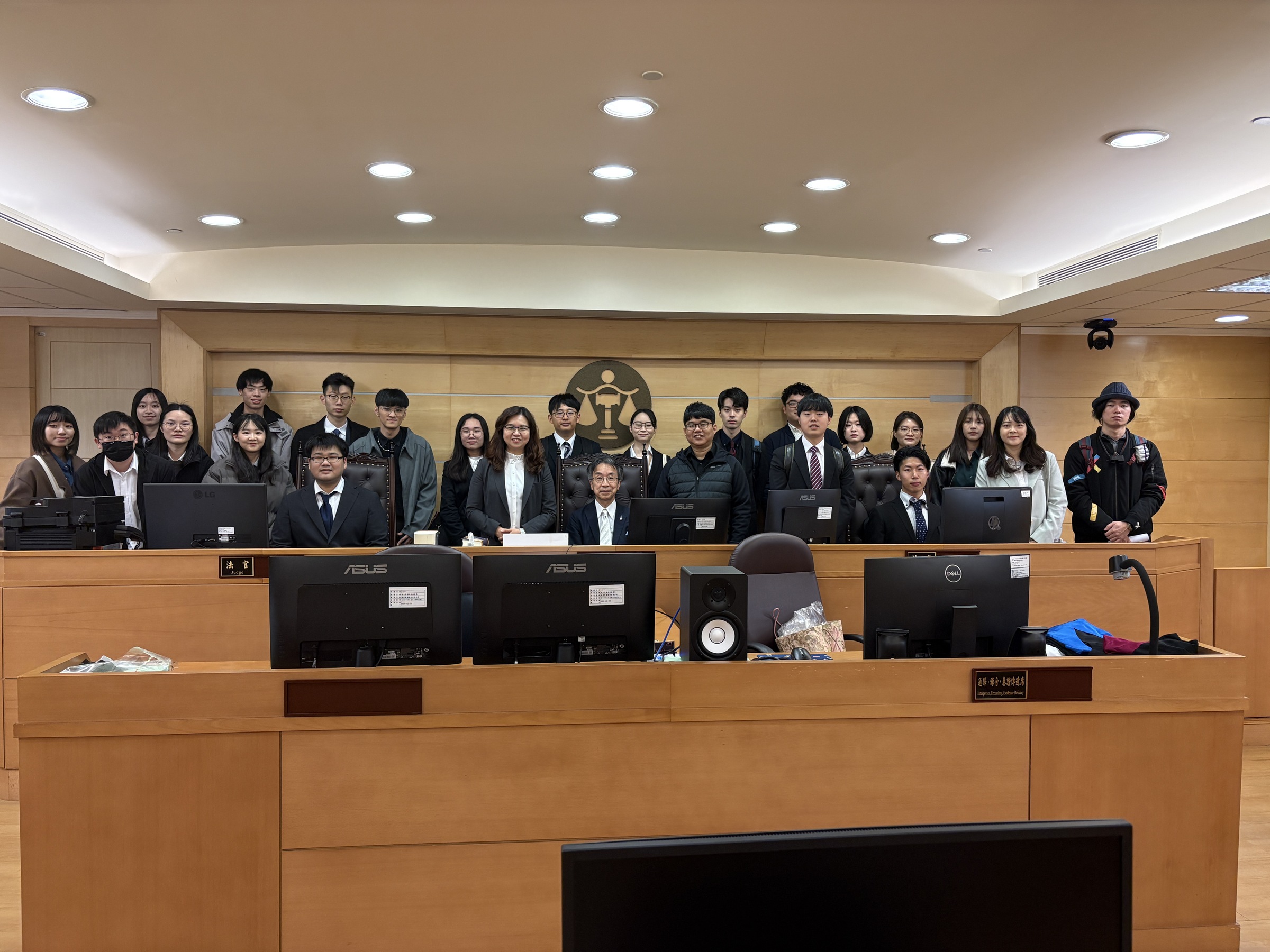 【本所消息】2025年3月6-7日大阪工業大學知的財產學部至本所及智慧財產商業法院參訪!圖片